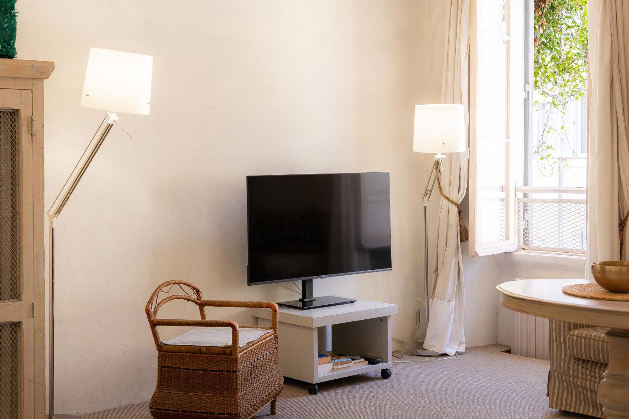 Apartment In Leonardo Da Vinci